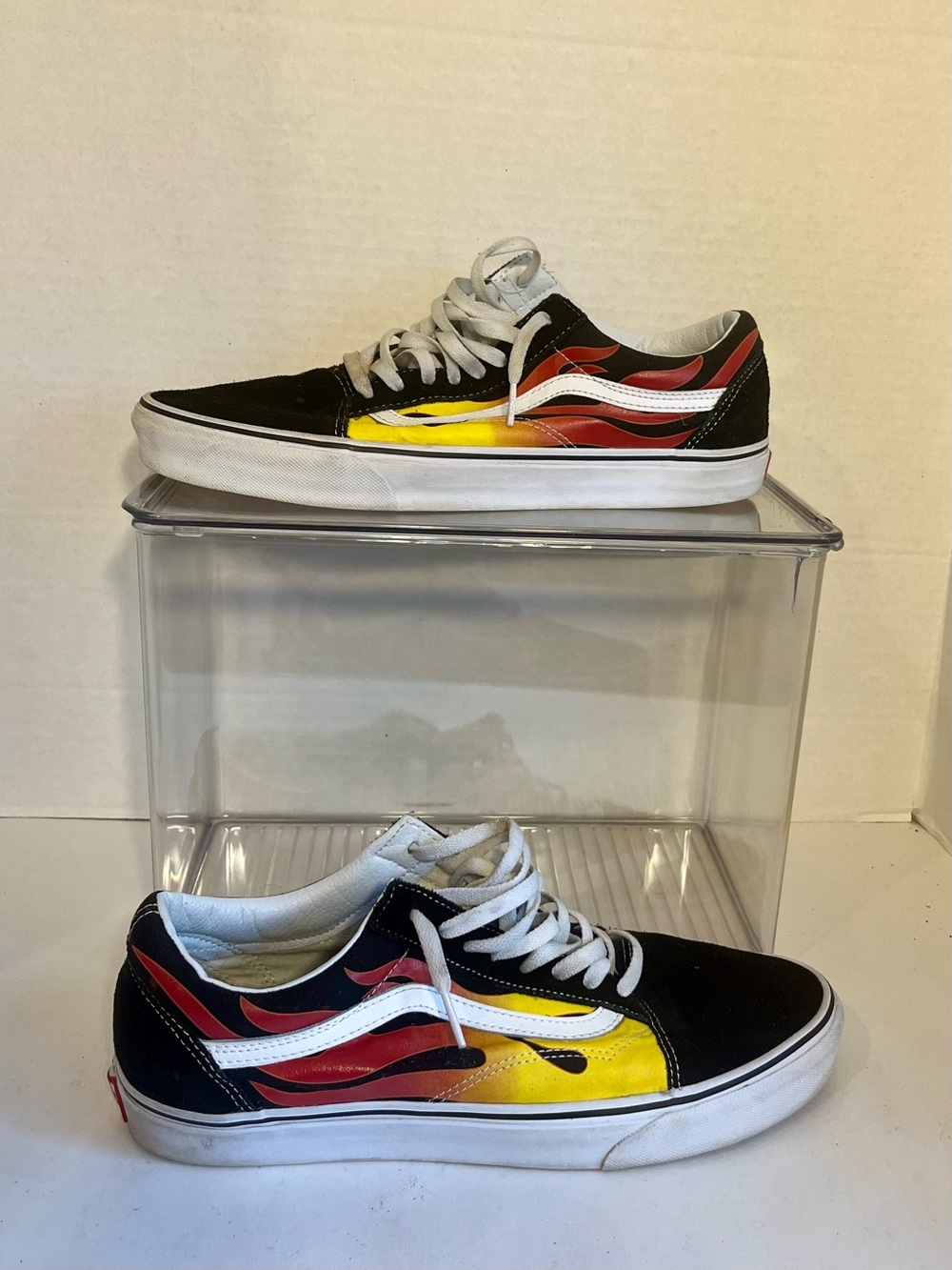 Men's VANS Old Skool (Flame) Black/Black/TR White Sneakers (Size 11.5)